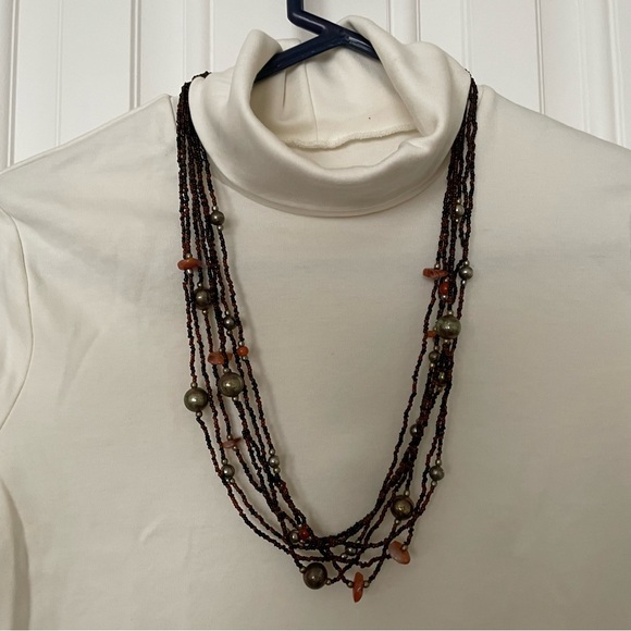 Women’s handcrafted vintage beaded necklace - Picture 1 of 2